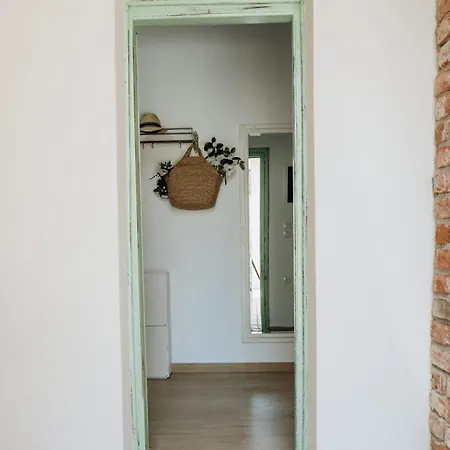 Ioanni's House